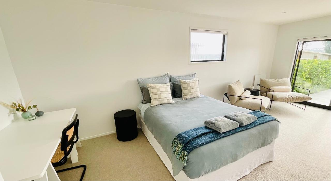 Deluxe Downtown Mount Maunganui Villa Eksteriør billede